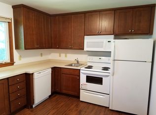 2110 Campus St APT 3, Cedar Falls, IA 50613