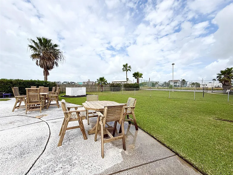 500 Tiki Dr #103 — Photo 17