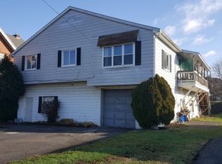 423 Front St, Hellertown, PA 18055