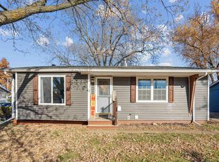 3524 W Garfield St, Davenport, IA 52804