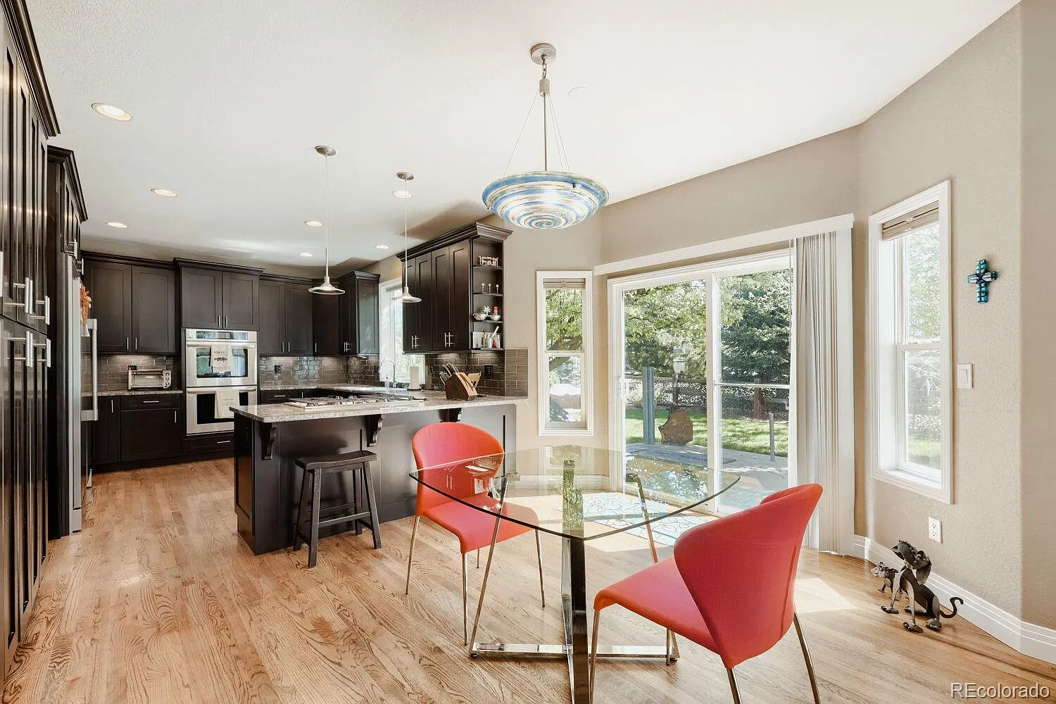 4 bed, 5.0 bath, 3547 sqft, $4,975 — Photo 4