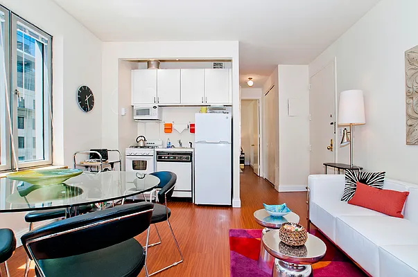 Rented by City Connections Realty | media 25