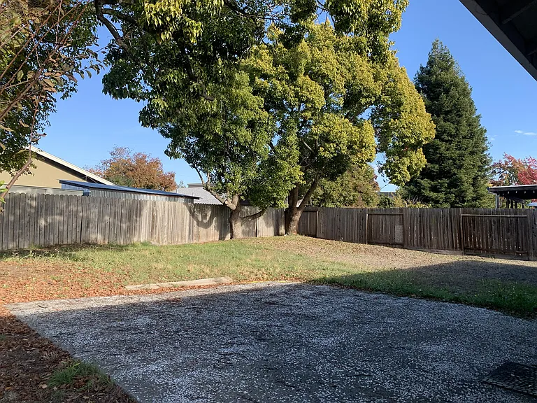 7181 Circle Dr — Photo 16