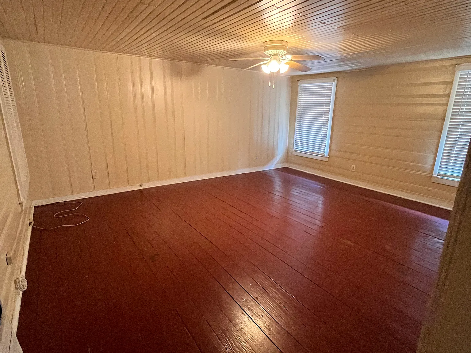 5108 Bayard Ln — Photo 3