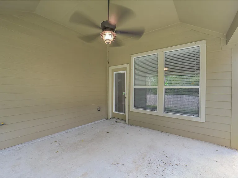 13715 Cypresswood Crossing Blvd — Photo 43