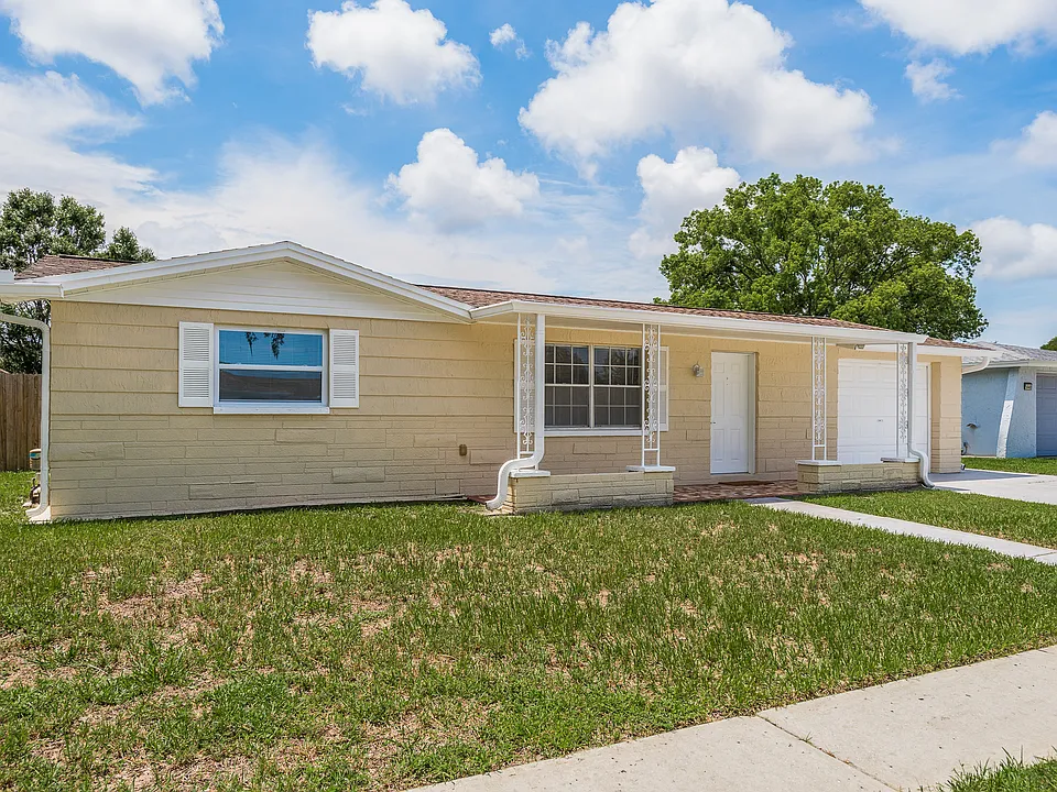 5646 Festivo Dr