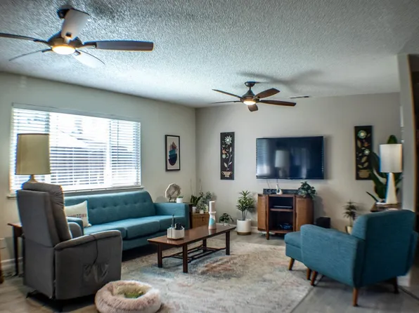 423 Whittier Ave, Clovis, CA 93611