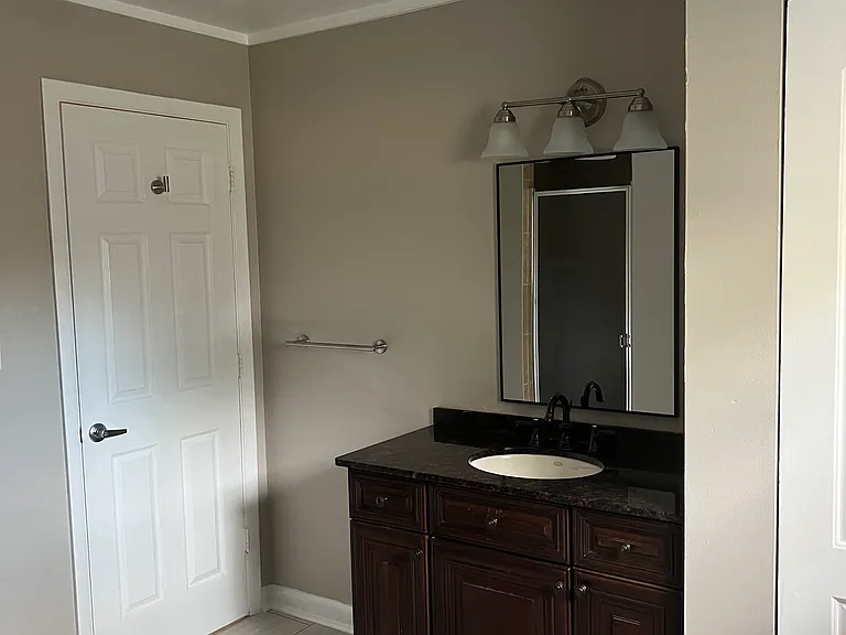 522 N Rio Grande Ave — Photo 16