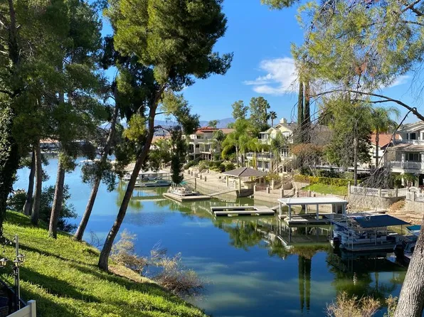 24311 Canyon Lake Dr N APT 23, Canyon Lake, CA 92587