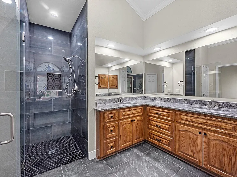 2715 Penmere Ct — Photo 17