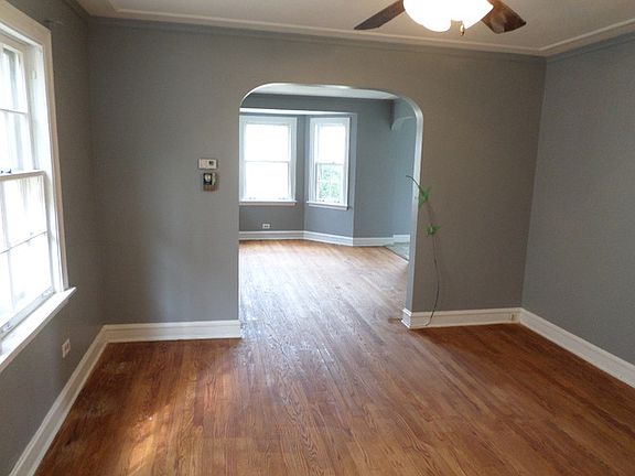 5th image of 3873 N Oriole Ave