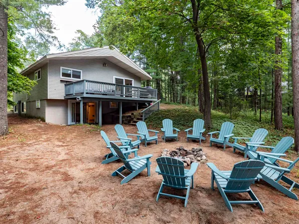 W5533 Archer Ln, Wild Rose, WI 54984
