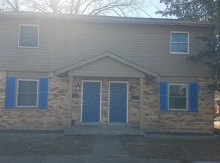225 Perry St, Saint Charles, MO 63301