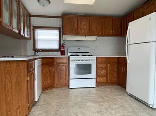 6811 Cherrywood Dr, Kingsley, MI 49649