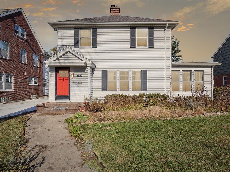 1st image of 1329 Wayne St S