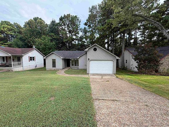 4th image of 15 Connolly Ct