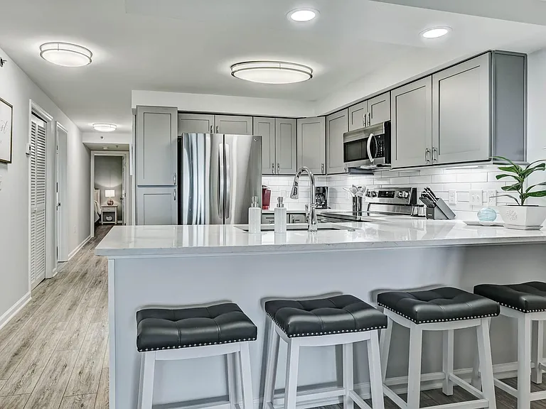 Fully equipped kitchen with all cooking essentials.