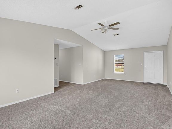 5th image of 13825 Ridgecrest Dr