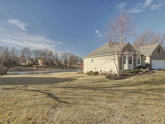 3rd image of 12421 Clubhouse Dr