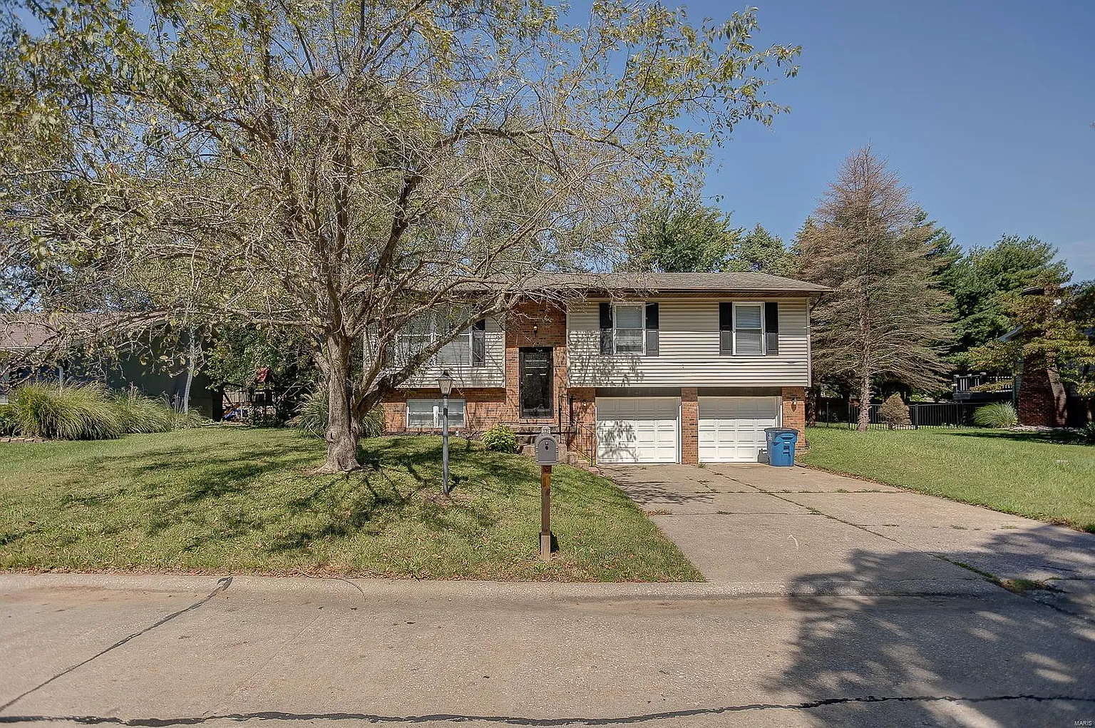 105 Big Bend Blvd photo 1