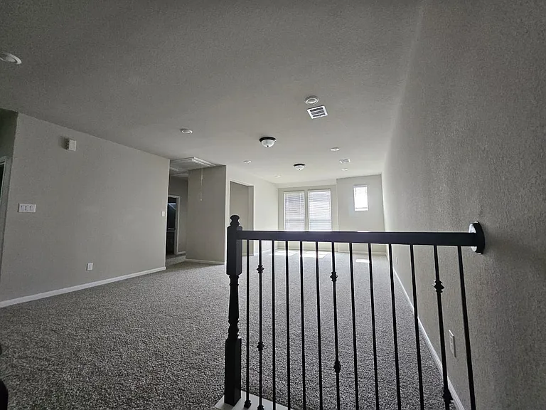 3005 Heights Blvd — Photo 10