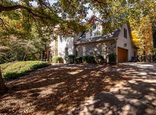 135 Lazy Laurel Chase, Roswell, GA 30076