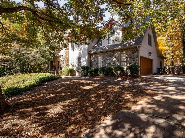 135 Lazy Laurel Chase, Roswell, GA 30076