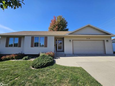 308 Prairie View Dr, Carroll, IA, 51401
