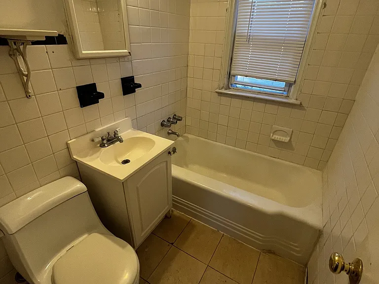 165 Woods Ave #2 — Photo 19