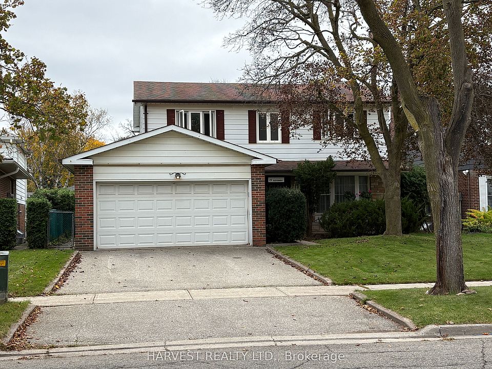 1st image of 19 Glendower Cir