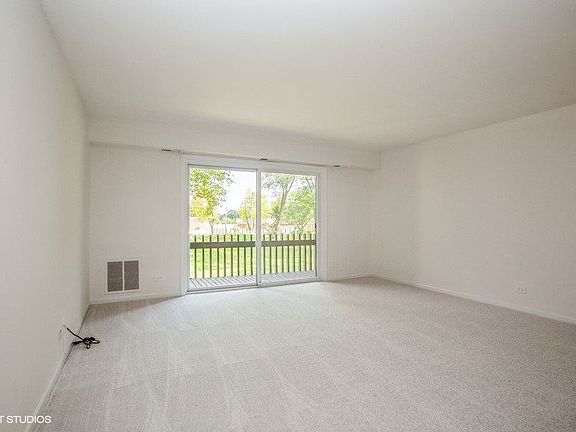 3rd image of 1100 E Randville Dr Unit 207
