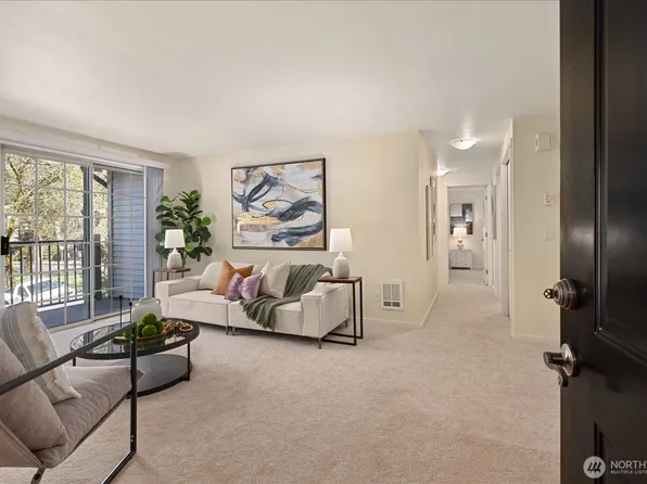 929 3rd Avenue #F301, Kirkland, WA 98033