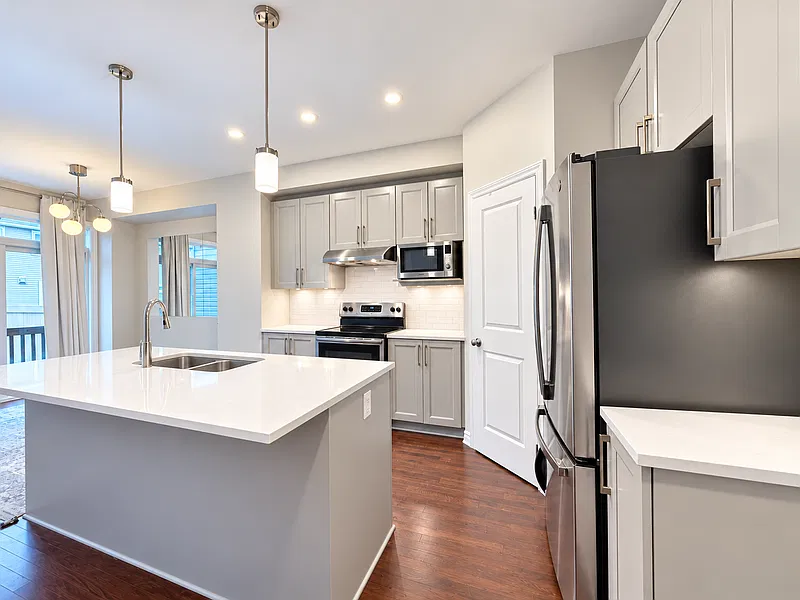 122 Angelonia Crescent — Photo 4