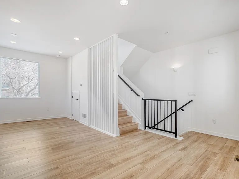 3101 W 47th Ave #19 — Photo 16