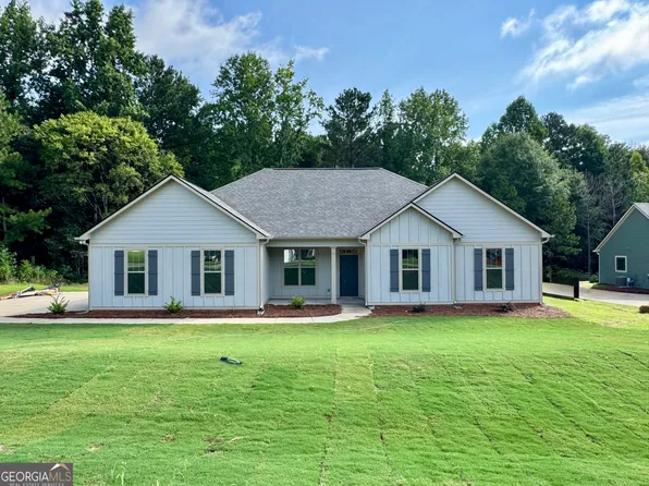 149 Hunters Chase Ct, Eatonton, GA 31024