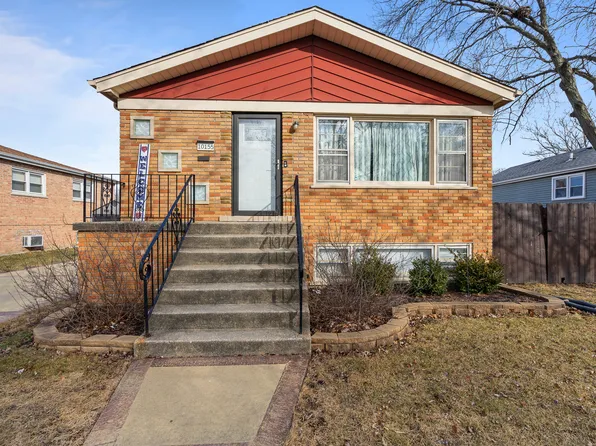 10155 S Kildare Ave, Oak Lawn, IL 60453