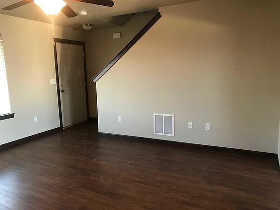5th image of 3341 N Treaty Rock Blvd
