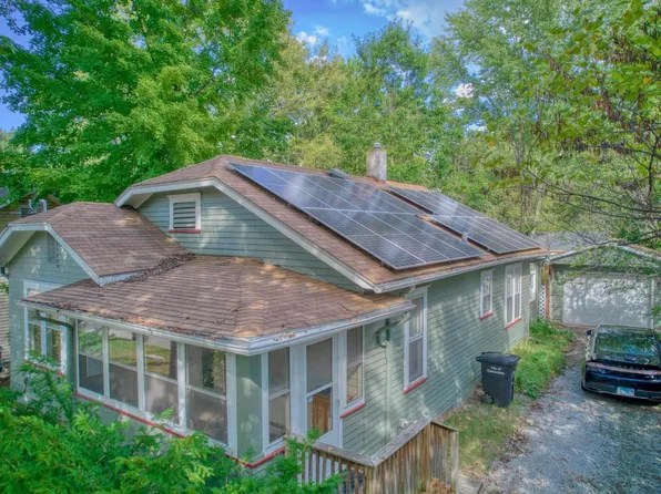 305 S Forest Ave, Carbondale, IL 62901