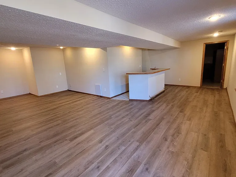 3951 W Tracy St — Photo 22