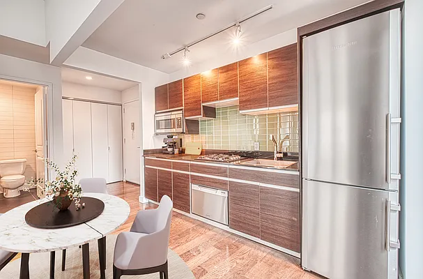 Rented by Platinum Properties | media 21