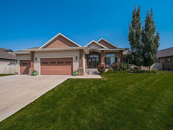 2nd image of 5457 Villa Mirage Ct