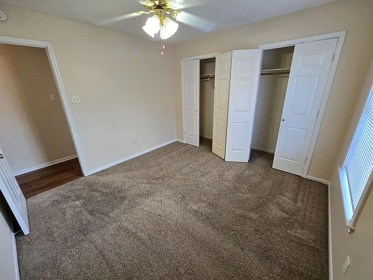 1704 Rock Hollow Loop — Photo 14