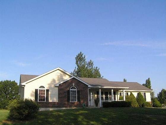 1st image of 150 Birdsong Dr