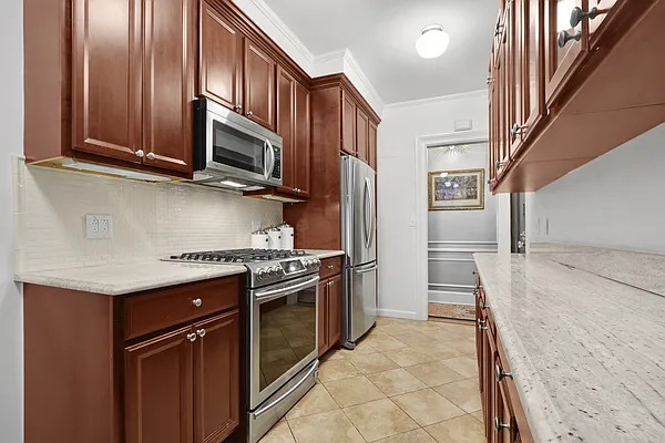 Sold by Compass | media 5