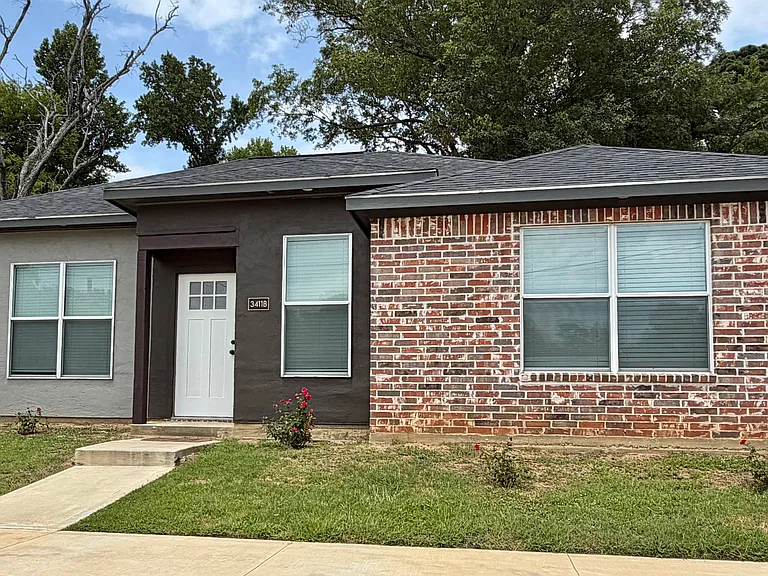 3411 S Garrett St #B — Photo 1