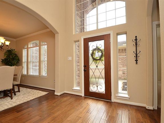 5th image of 26010 Primrose Springs Ct