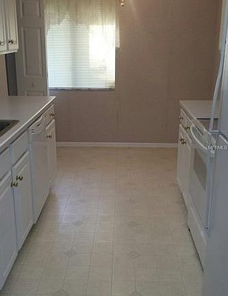 5th image of 1501 Pine Lake Dr #1