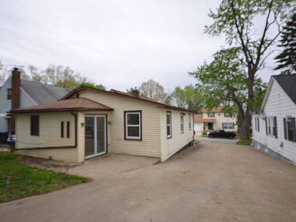 2nd image of 347 Sieber Ave