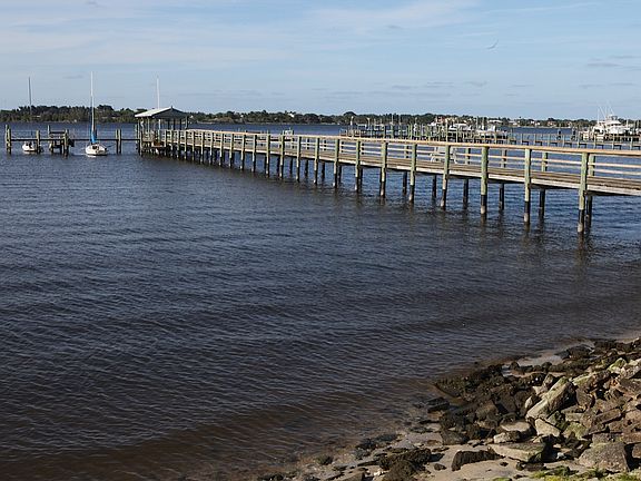 PIERPOINT DOCK