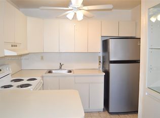 3551 SW 9th Ter APT 515, Miami, FL 33135